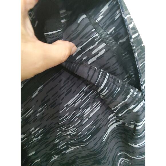 $Speedo Men's Swim Beach Volley Tech UPF 50 Grey and black with pockets Size XL - Picture 7 of 9